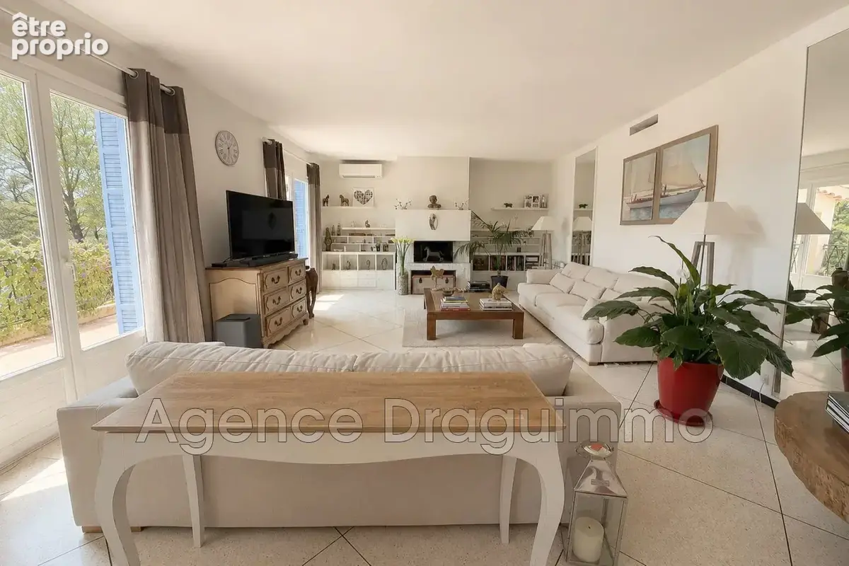 Maison 6 pièces 189 m² à vendre à Draguignan (83300) - photo 7