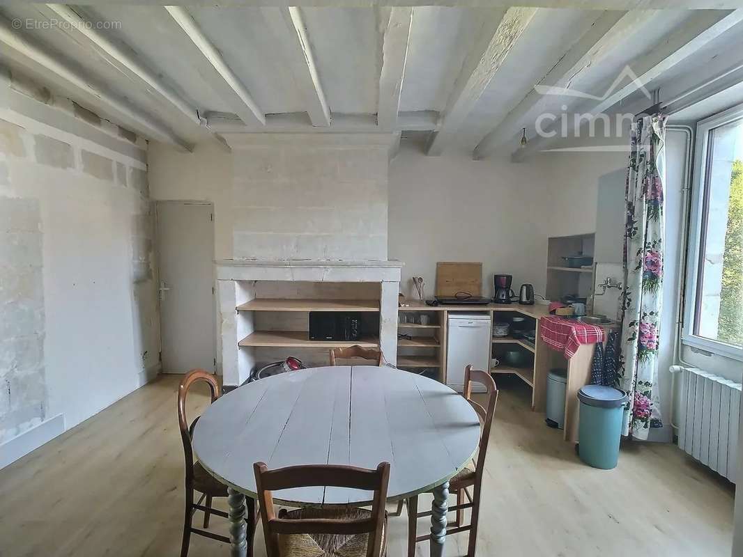 Maison à LES PONTS-DE-CE