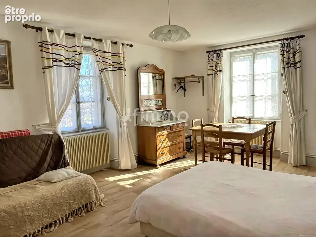 Propriété rare à Munster – Plus de 380 m² sur 1,6 hectare - photo 3