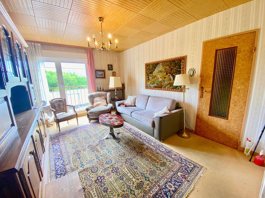 Maison à BOUZONVILLE