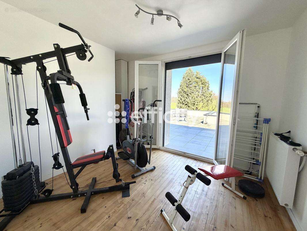 Maison à LA FOUILLOUSE