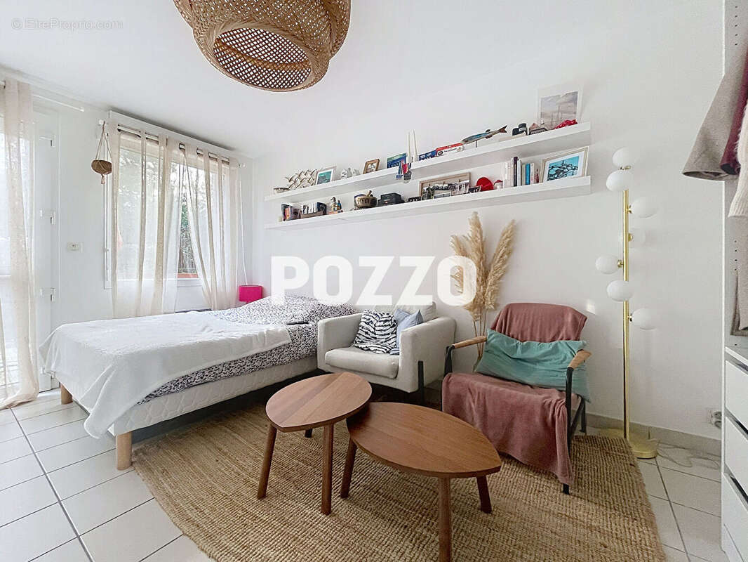 Appartement à SAINT-PAIR-SUR-MER