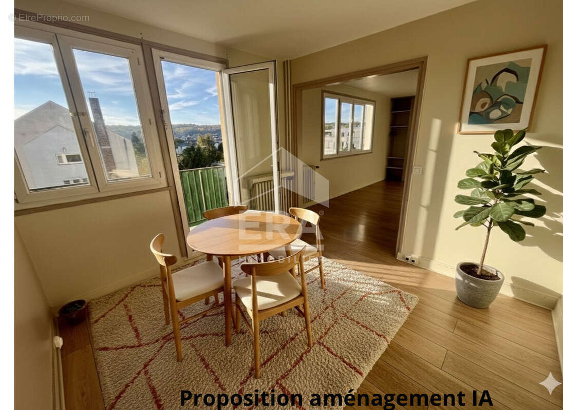 Appartement à LES CLAYES-SOUS-BOIS