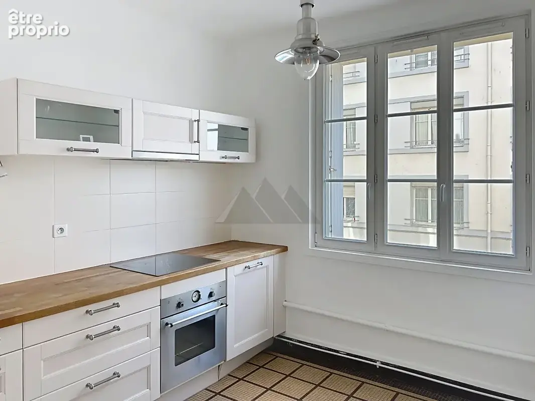 Appartement 2 chambres 1er etage 2ème ric a vendre brest siam st louis - photo 4