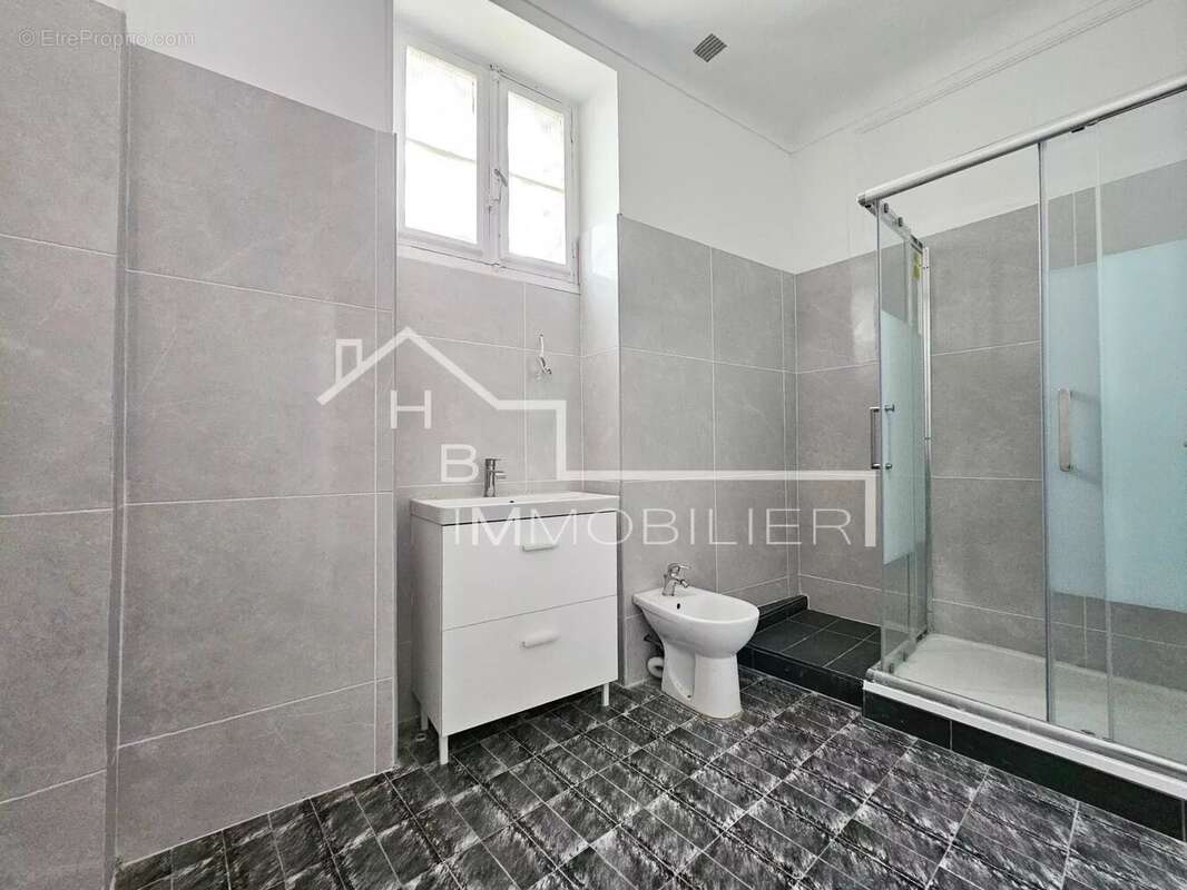 Appartement 90 m² à Nice  - photo 8
