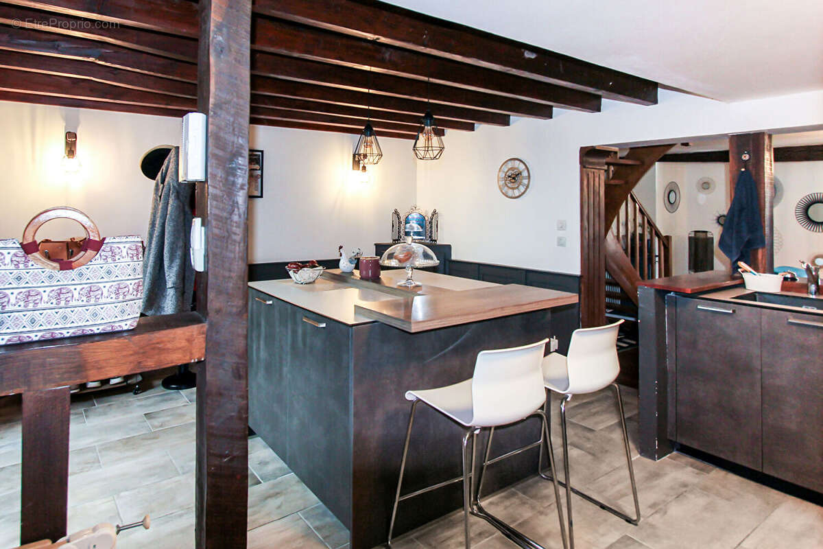 À VENDRE - Maison de ville 140 m² à Châlons-en-Champagne - photo 14