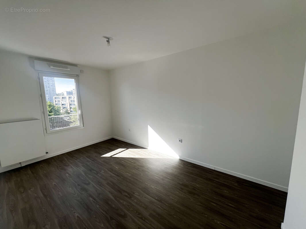 Appartement à SARTROUVILLE