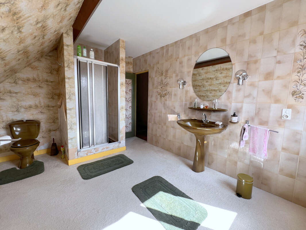 Maison à BU