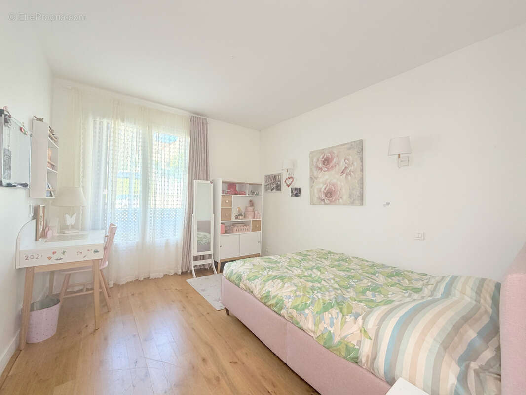 Appartement à RUEIL-MALMAISON