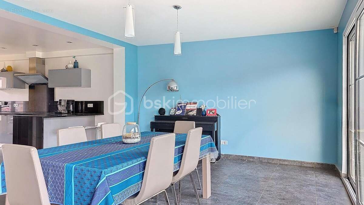 Maison à ORMESSON-SUR-MARNE