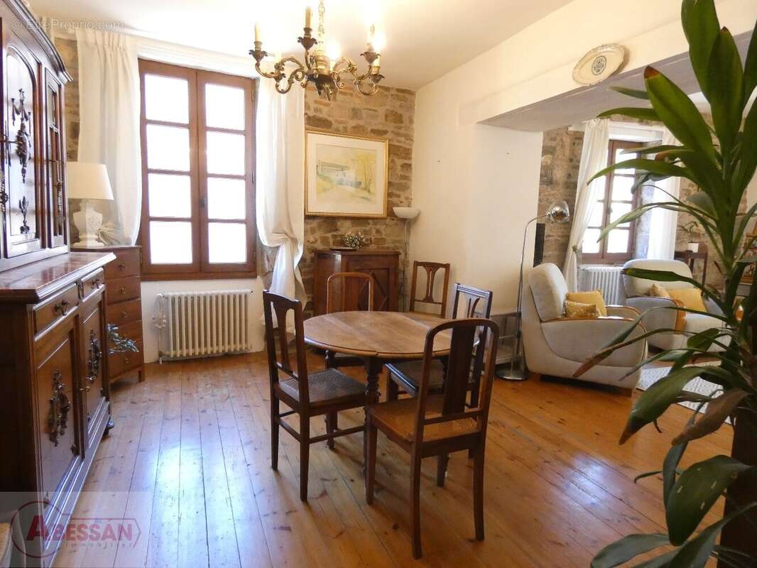 Maison à CORDES-SUR-CIEL