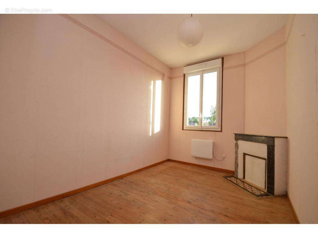 Appartement à MOULIN-NEUF