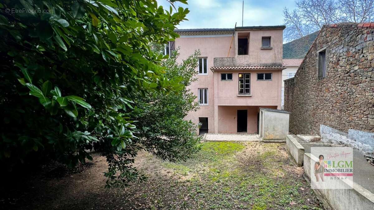 Maison de village R+2-238 m2- Fort potentiel professionnel et locatif - photo 22