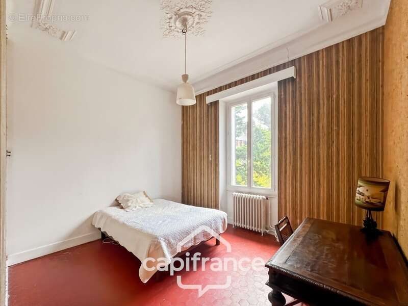 Maison à MARSEILLE-11E