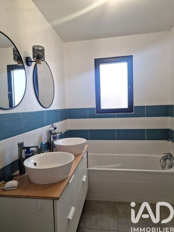 Photo 8 - Maison à MAZEROLLES