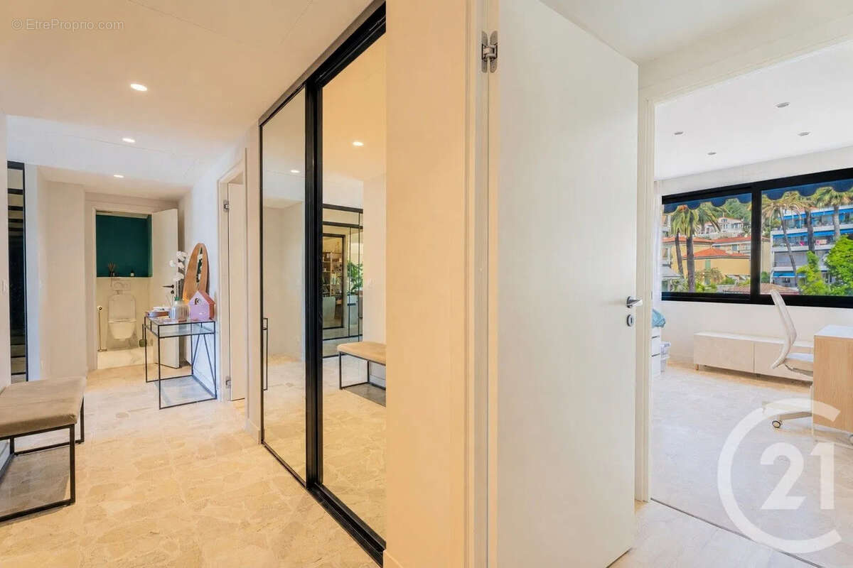 Appartement à BEAULIEU-SUR-MER