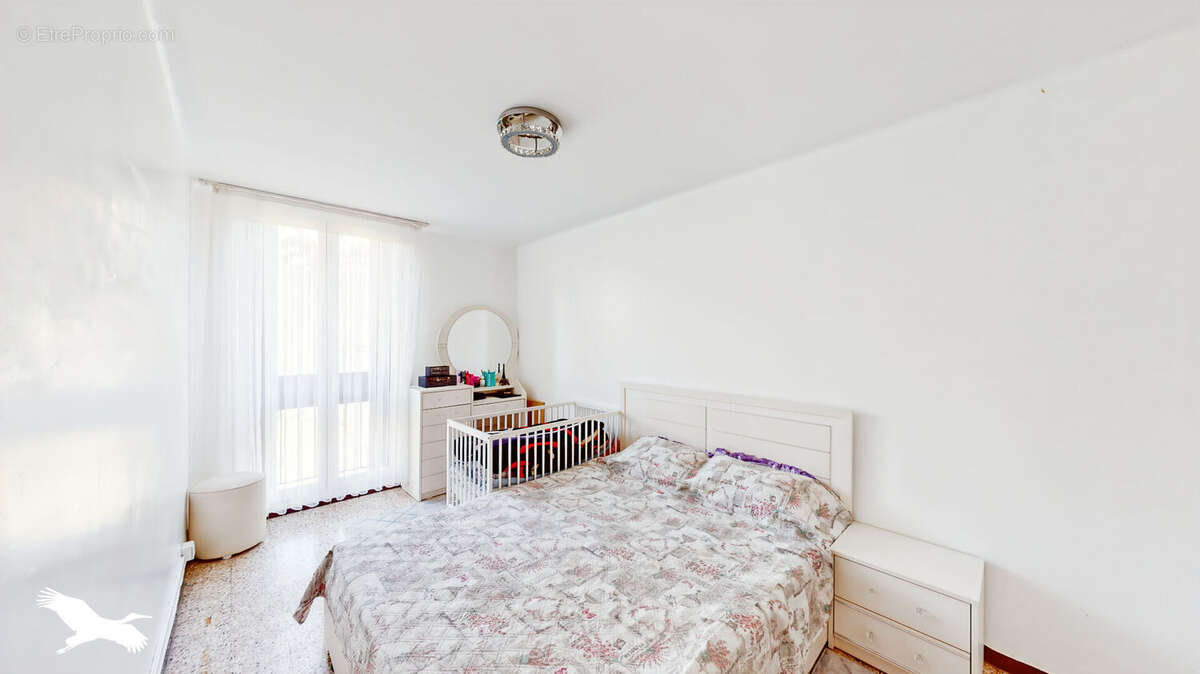 Appartement à MARSEILLE-15E