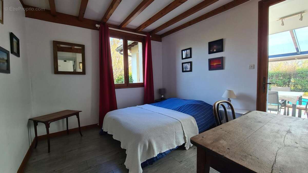 Maison à SAINT-JEAN-SUR-VEYLE