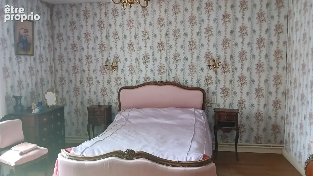 Maison 7 pièces 160 m² à vendre à Saint-Severin (16390) - photo 45