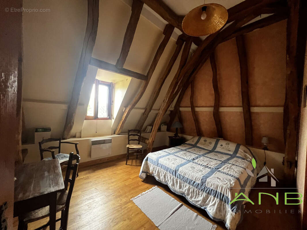 Maison à LE BUISSON-DE-CADOUIN