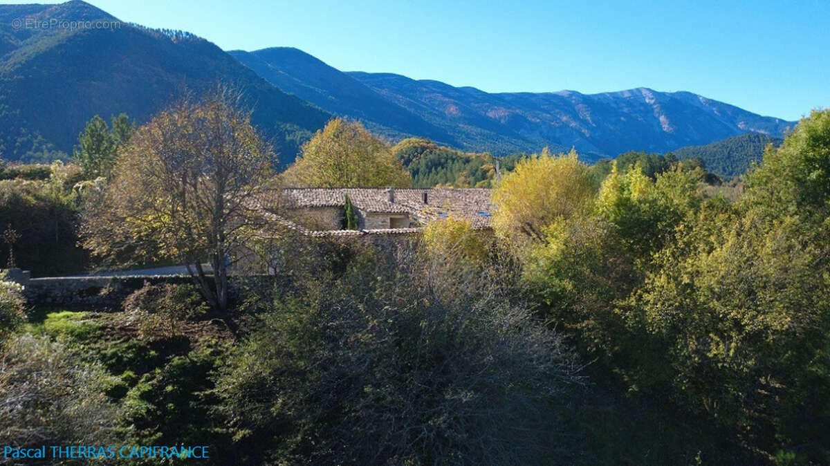 EXCLUSIVITÉ - à vendre ancienne bergerie restaurée- charme et sérénité au pied du Mont Ventoux - photo 12