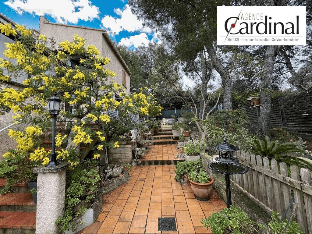 Maison à LANCON-PROVENCE