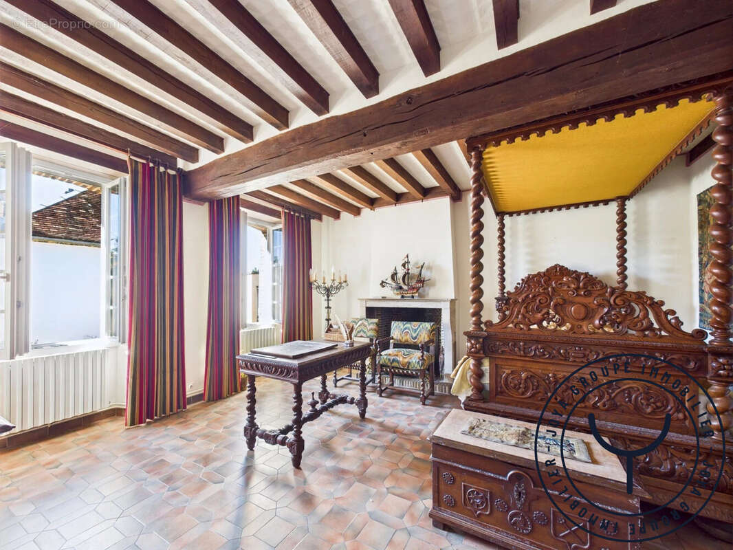 Maison 310 m² à Saint-Benoist-Sur-Vanne  - photo 7