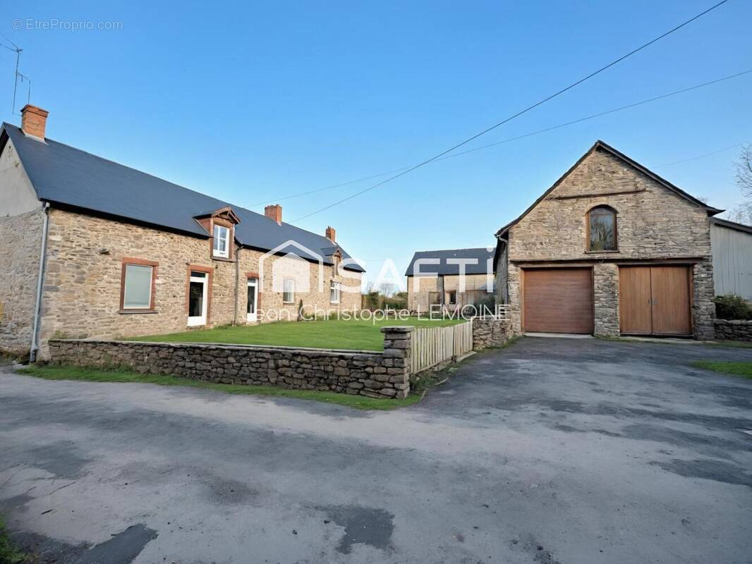 Photo 1 - Maison à MARTIGNE-FERCHAUD