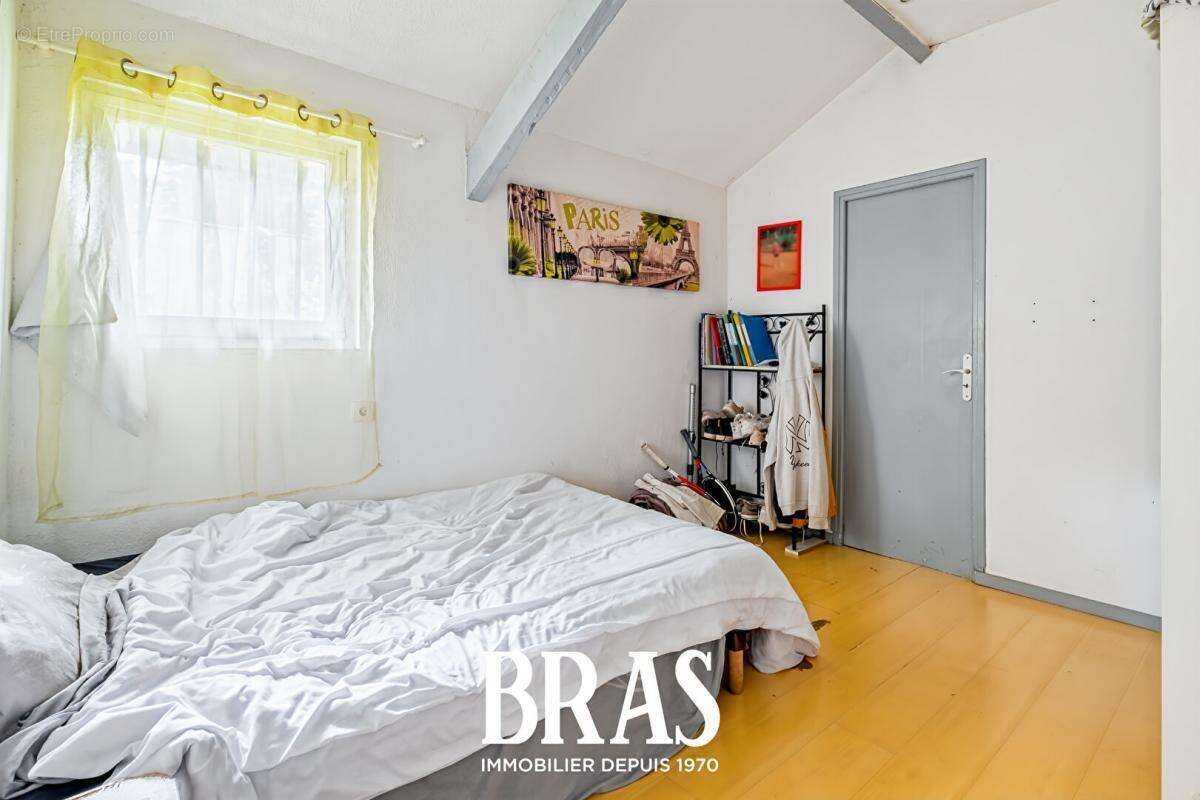 Maison à LE POULIGUEN