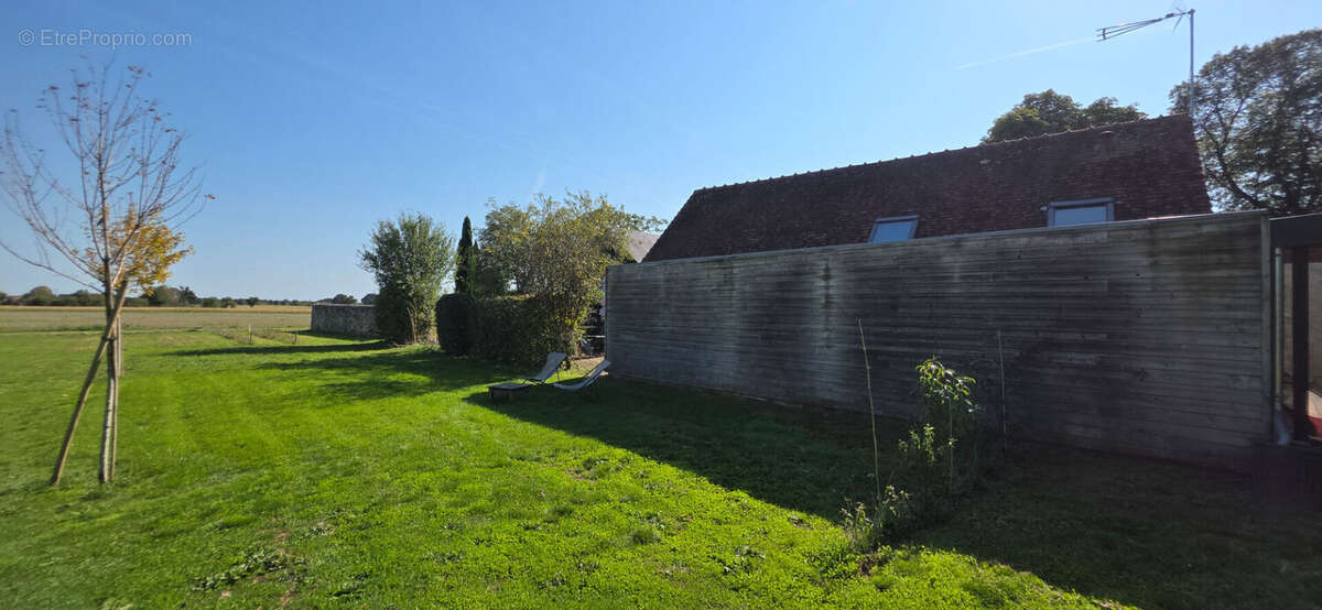 Maison à ANGLES-SUR-L&#039;ANGLIN