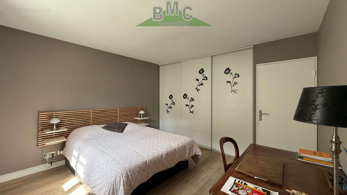 Maison à LE PLESSIS-BOUCHARD