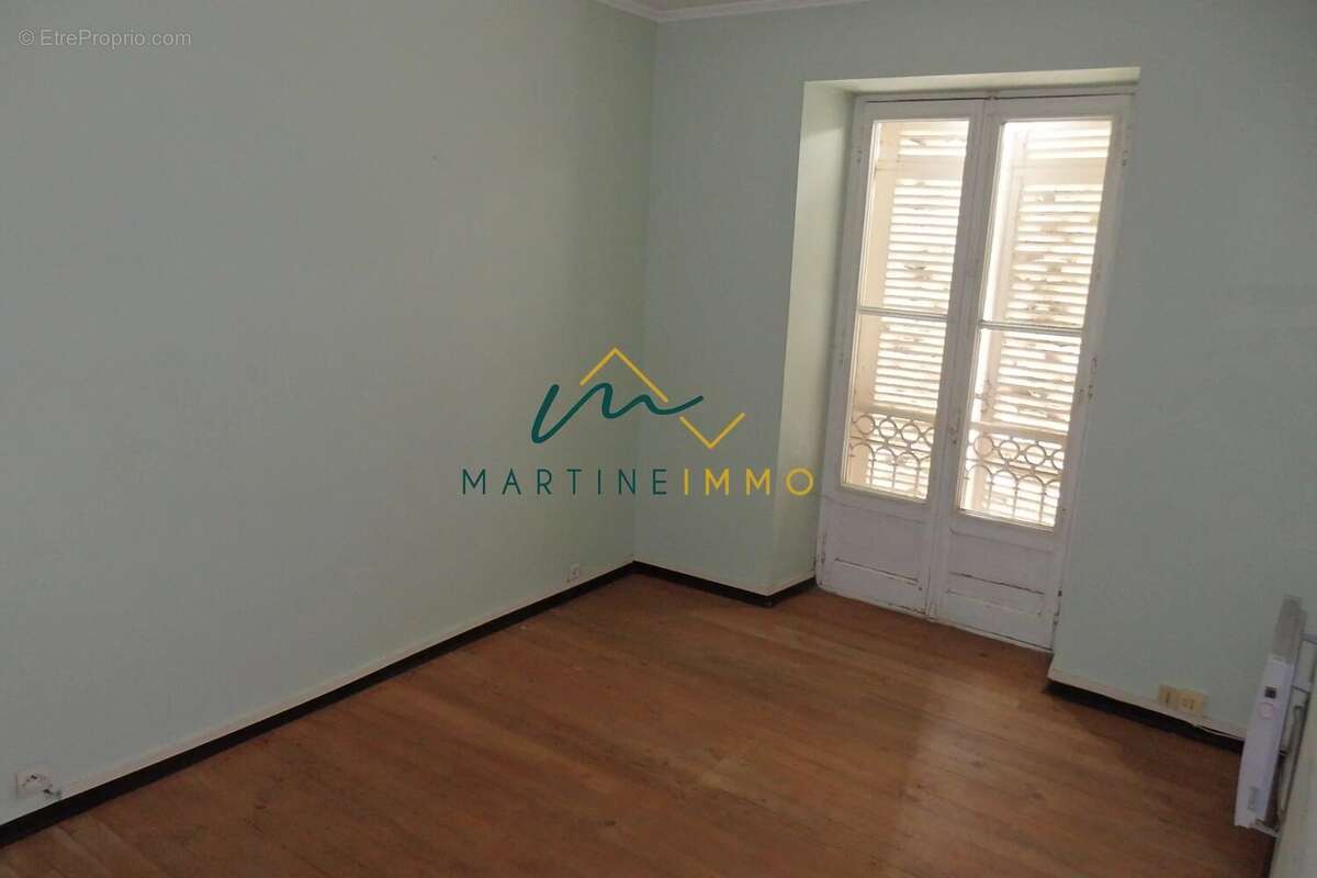 A vendre lots appartements + locaux a la reole - photo 5