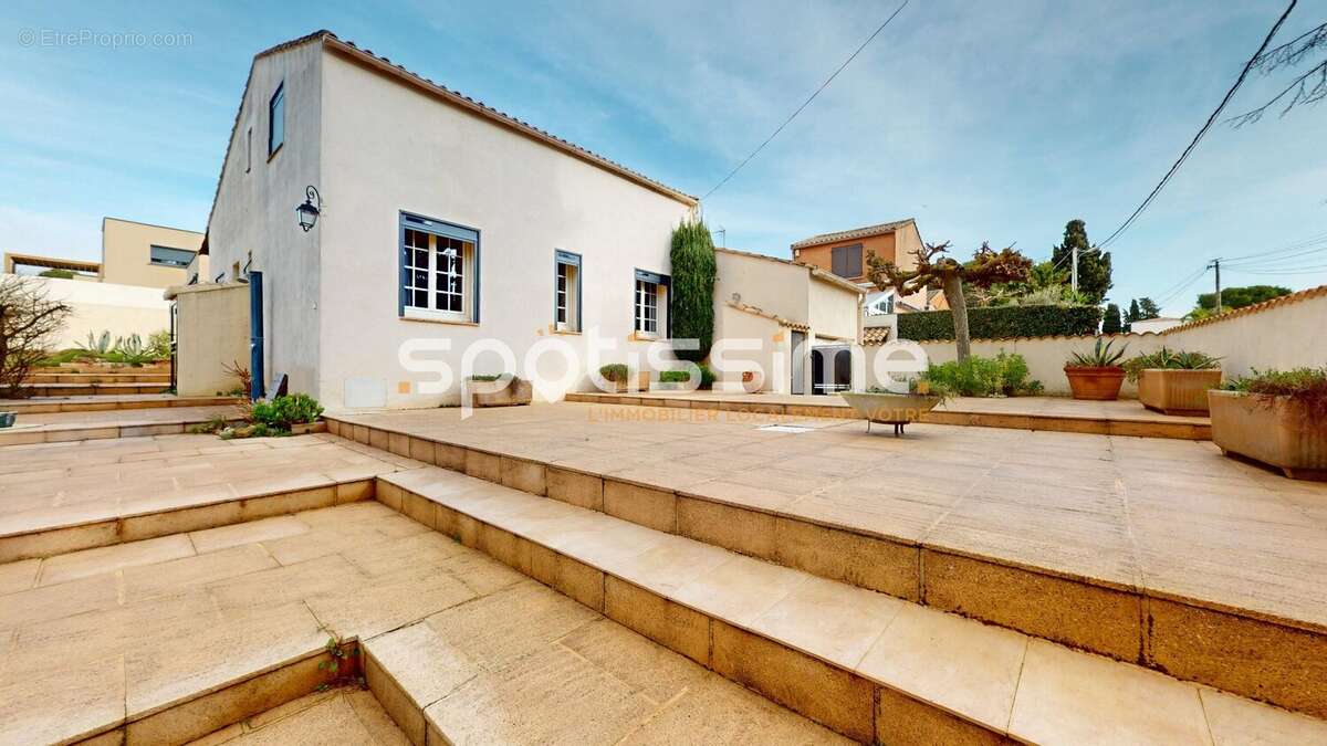 Maison à AGDE