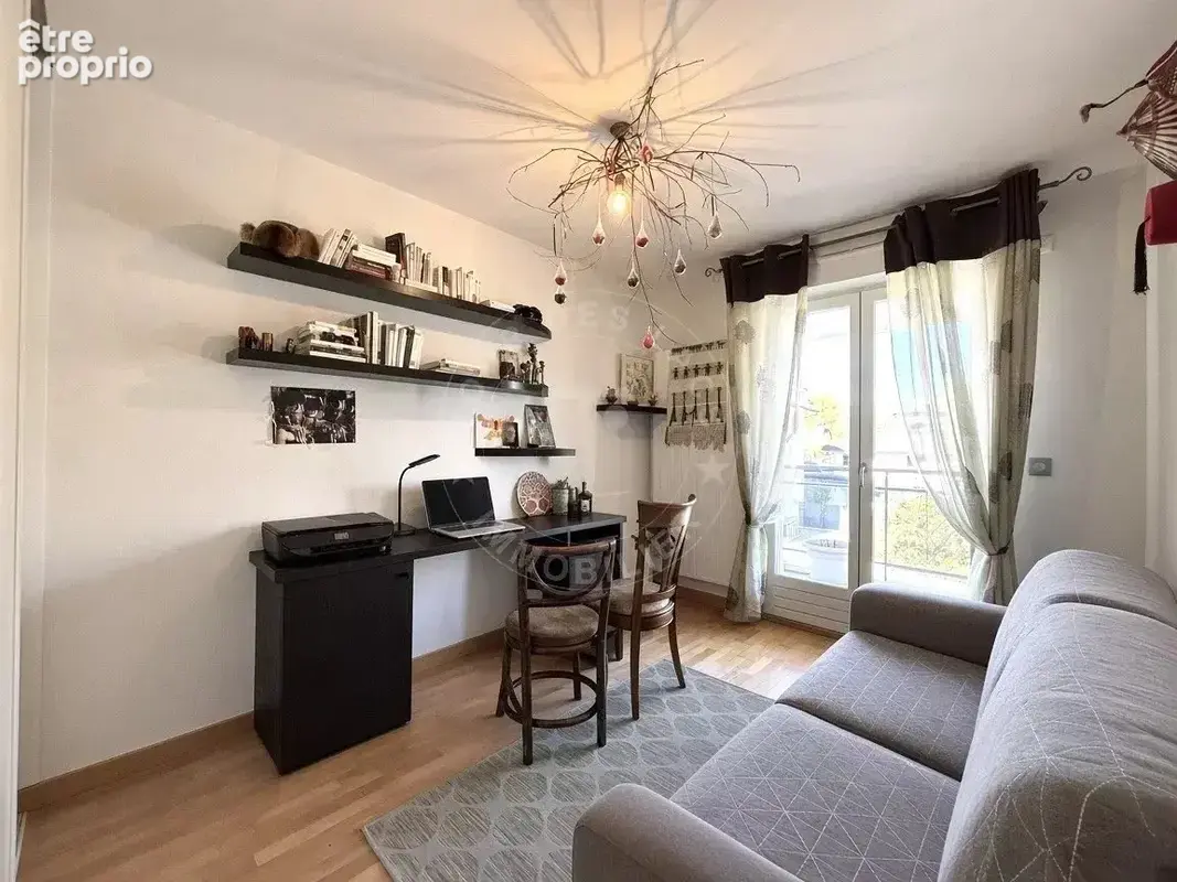 ANNECY – Spacieux T3 de 75 m² avec grande terrasse et garage - photo 4
