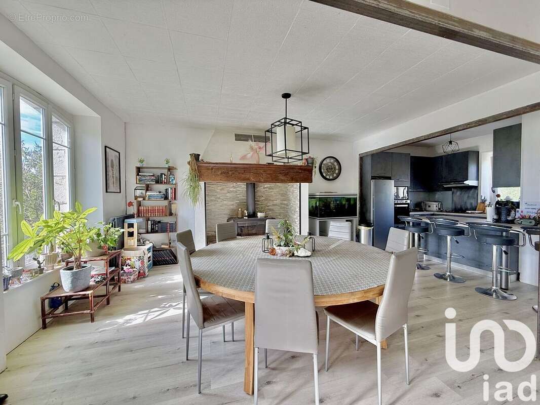 Photo 3 - Maison à CRUEJOULS