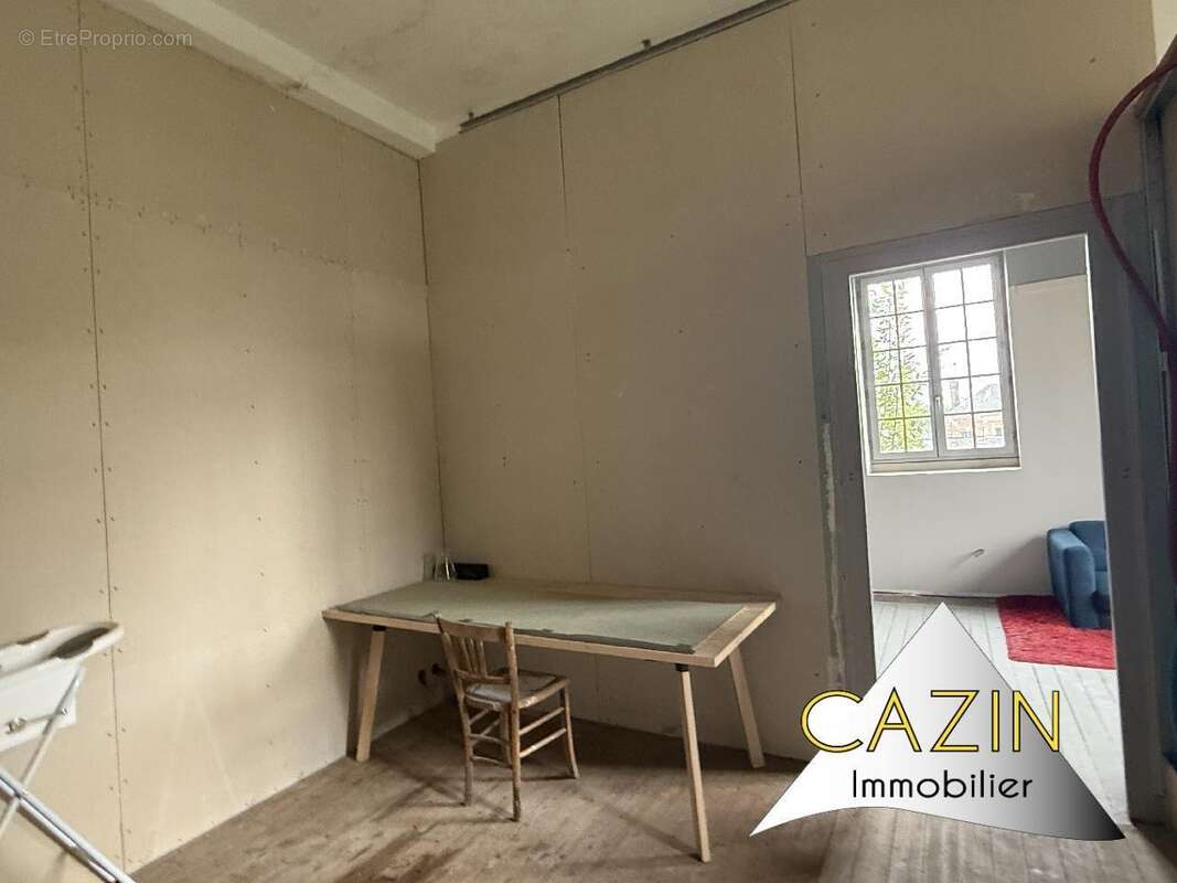 Maison 400 m² à Heugon  - photo 8