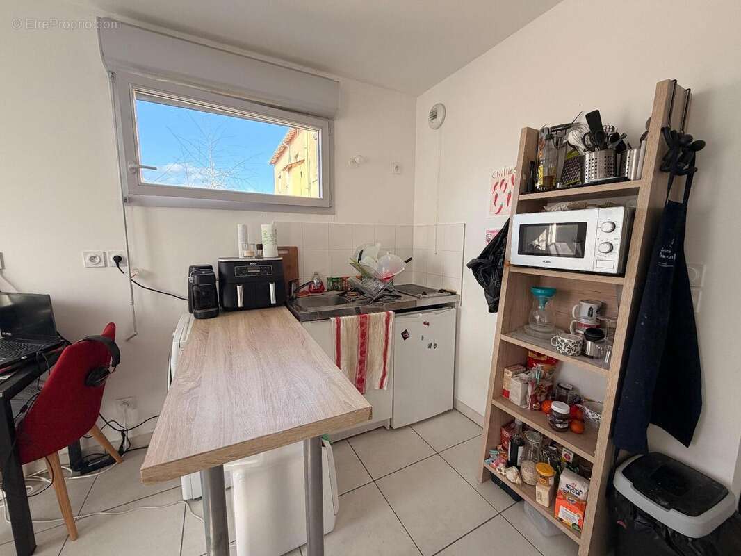   - Appartement à LYON-7E