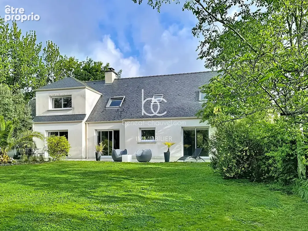 Maison à THEIX