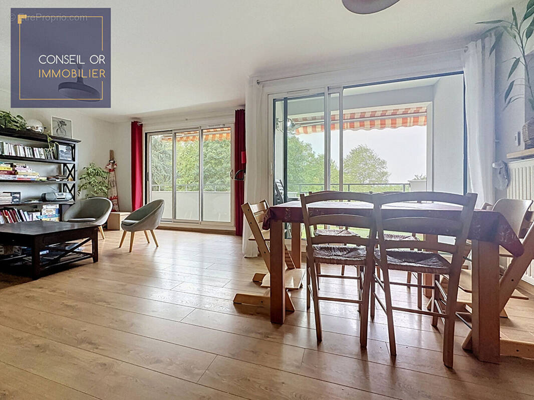 Appartement à OULLINS