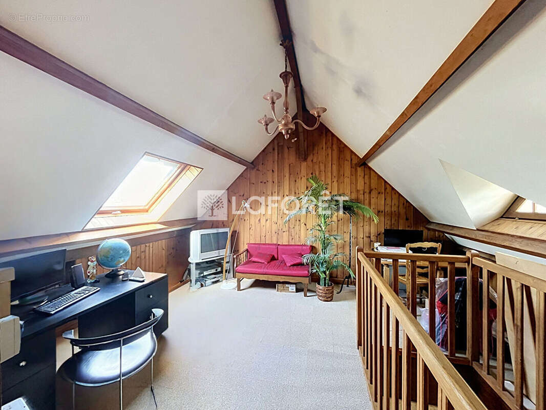 Maison Saint Michel Sur Orge 6 pièce(s) 137 m2 - photo 9