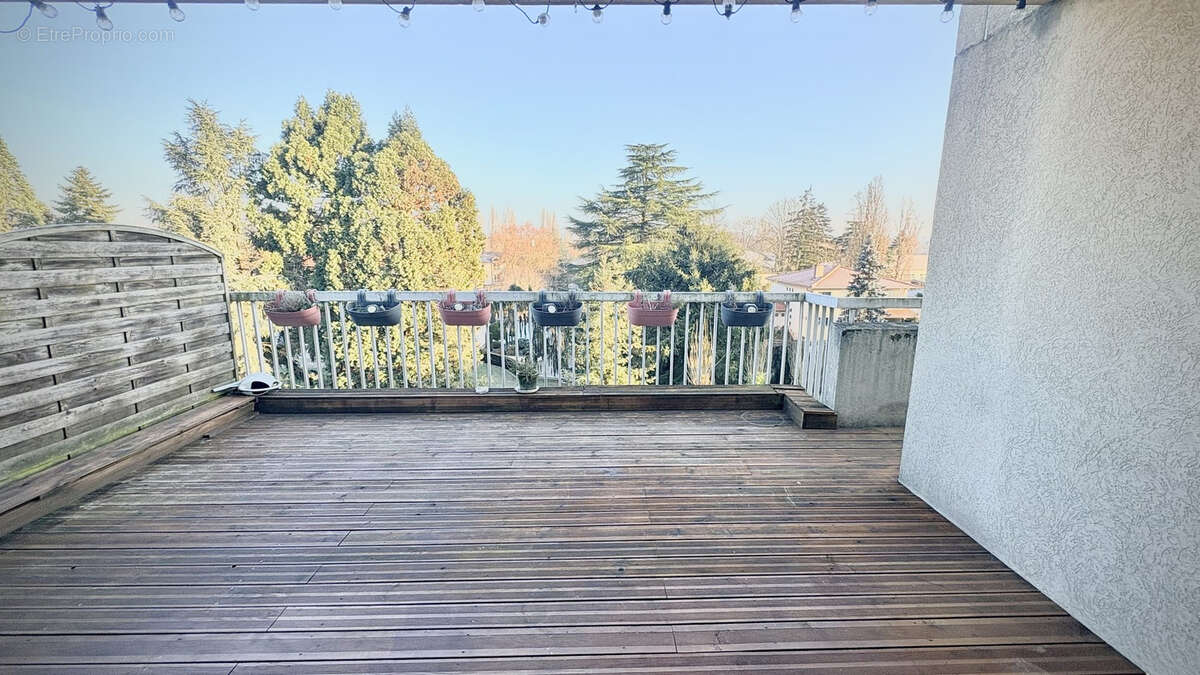 Appartement à LONGEVILLE-LES-METZ