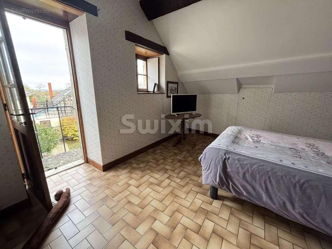 Maison à BIERRY-LES-BELLES-FONTAINES