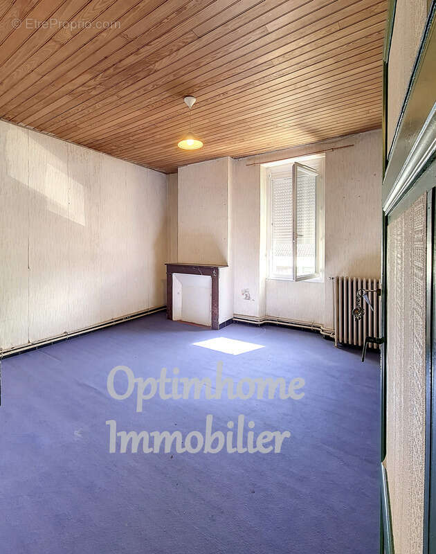 Maison à LA CROIX-BLANCHE