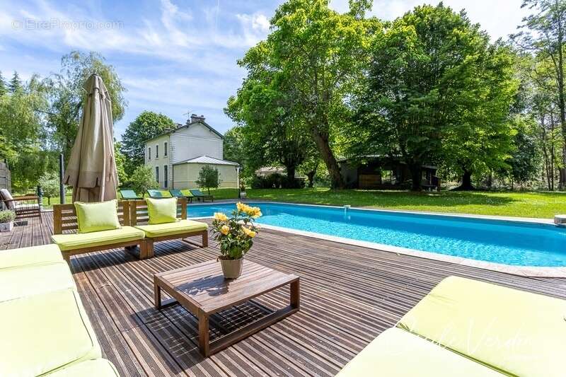 BELEYMAS (24) proche Bergerac – Propriété de charme du XIXe siècle 10 pièces avec dépendances, piscine et potentiel d’accueil su - photo 8