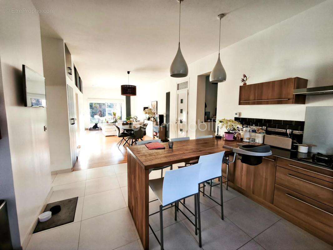 Maison à ROISSY-EN-FRANCE