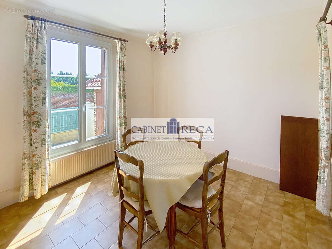 Maison de ville noyon proche centre ville et gare - photo 9