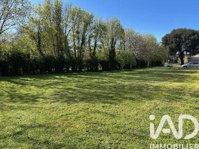 Terrain 975 m² à Les Fosses  - photo 5