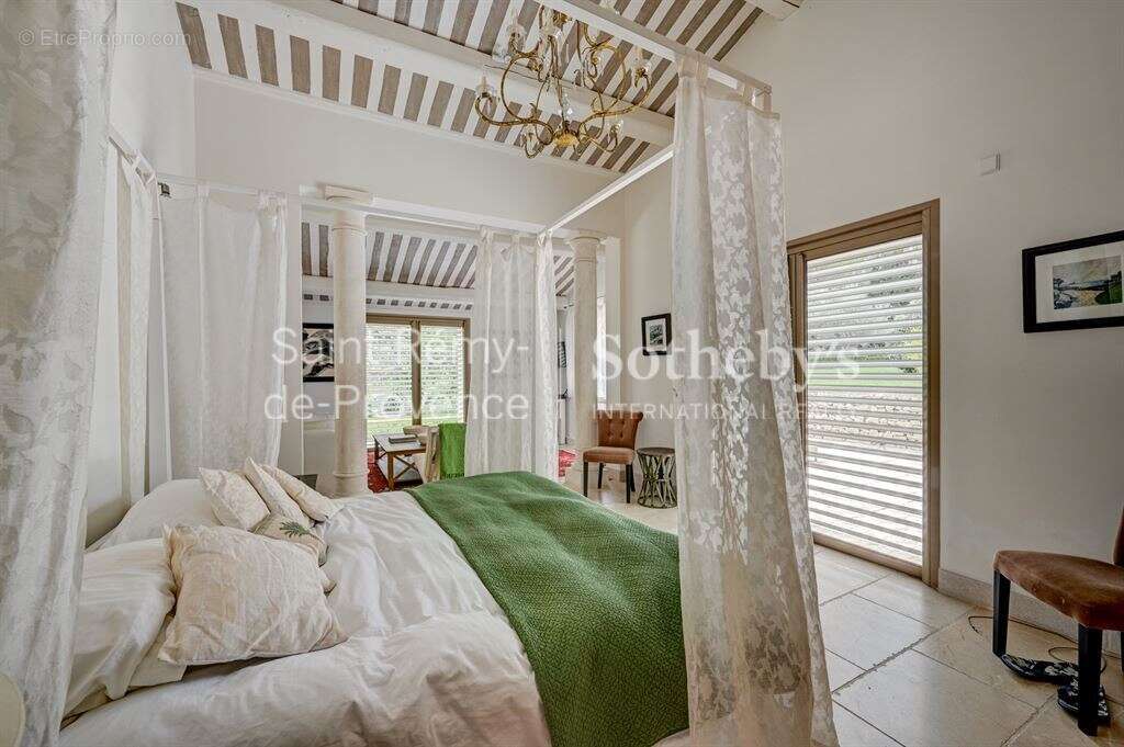 Maison à EYGALIERES