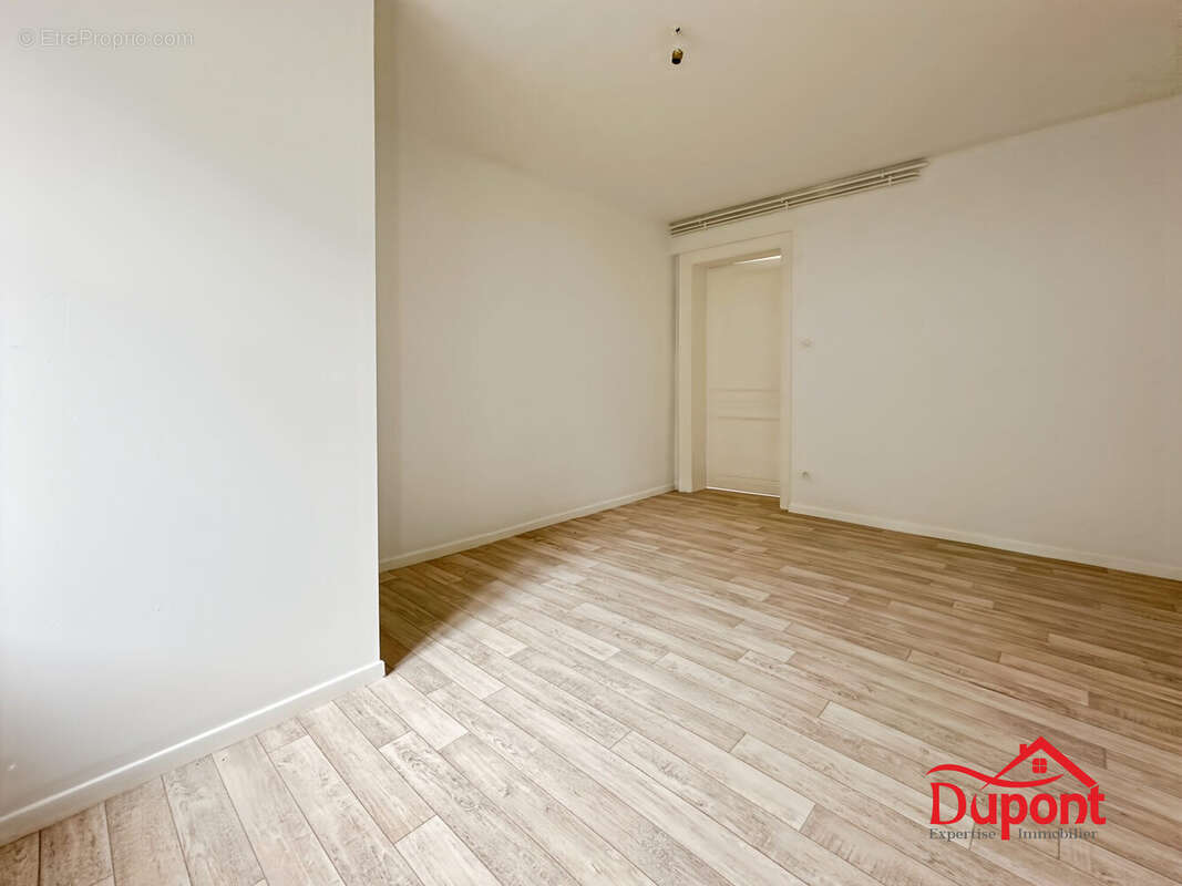 Appartement à DEVILLE