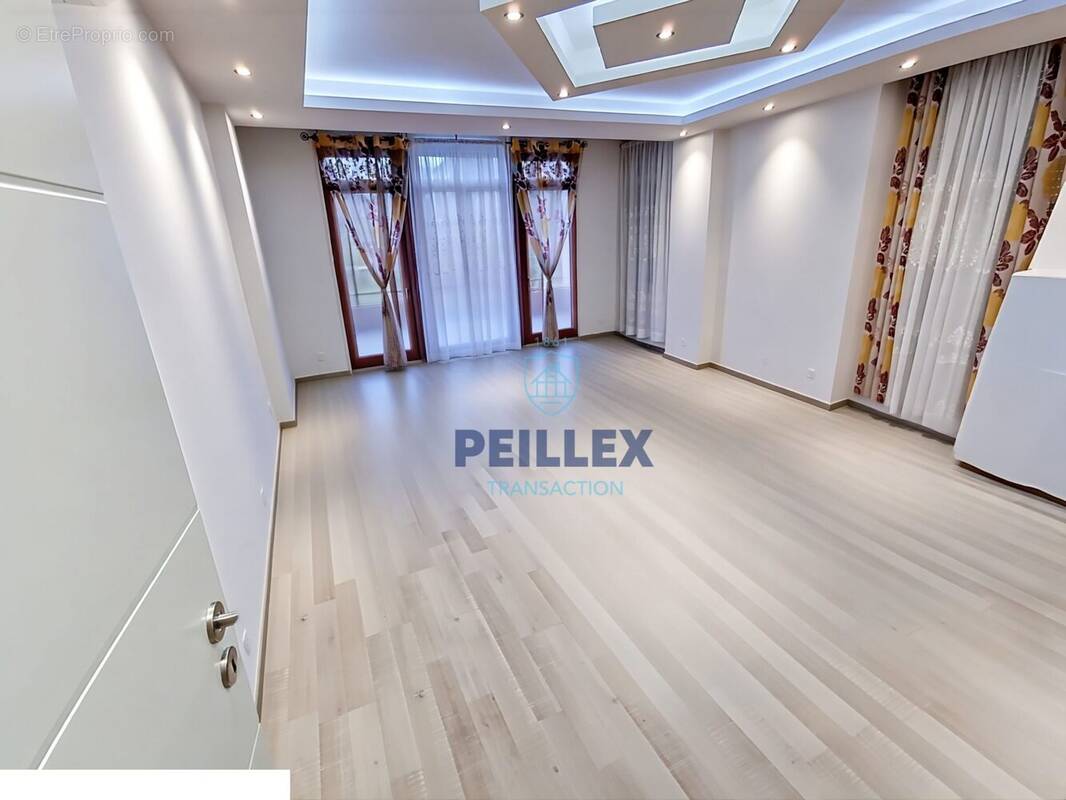 Appartement à THONON-LES-BAINS
